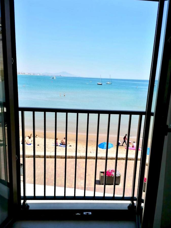 Apartamento frente al mar Peníscola Exterior foto